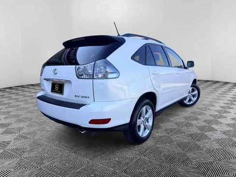 Used 2005 Lexus RX 330 FWD image 6