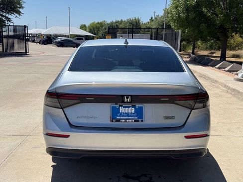 Used 2024 Honda Accord LX image 5