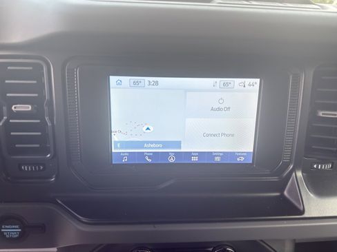 Used 2022 Ford Bronco Big Bend image 17