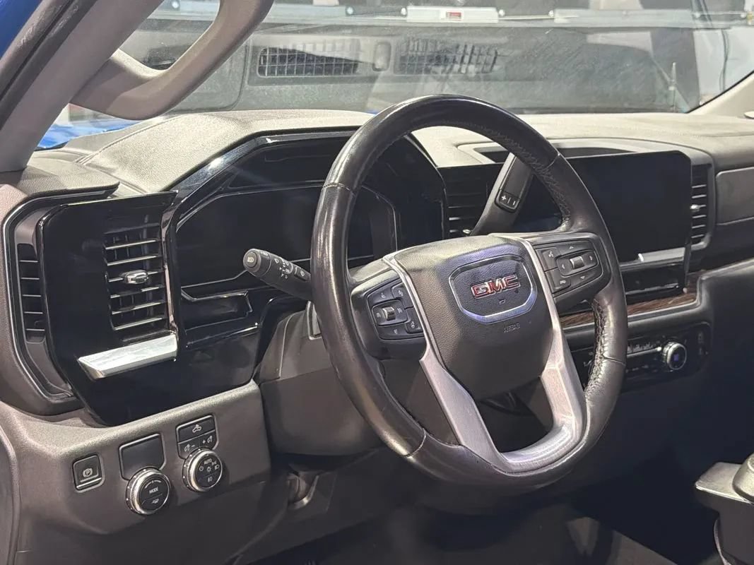 Used 2022 GMC Sierra 1500 Elevation RWD image 46