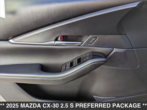 Certified 2025 MAZDA CX-30 AWD 2.5 S w/ Preferred Package image 10