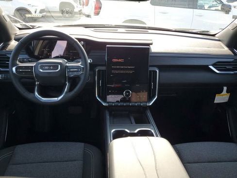 New 2026 GMC Acadia Elevation image 12