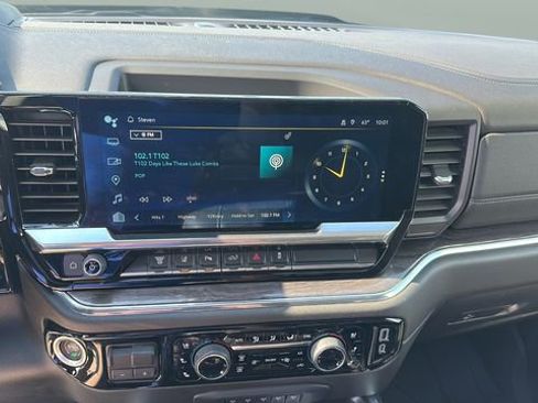 Used 2024 Chevrolet Silverado 3500 LTZ w/ LTZ Plus Package AWD/4WD image 12