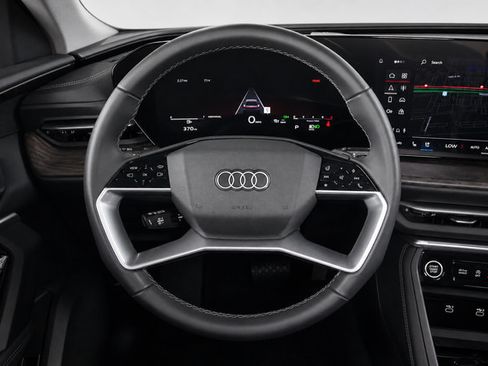 Used 2025 Audi Q5 Prestige AWD/4WD image 16