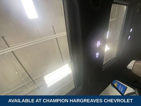 Used 2023 Chevrolet Traverse Premier w/ LPO, Floor Liner Package AWD/4WD image 25