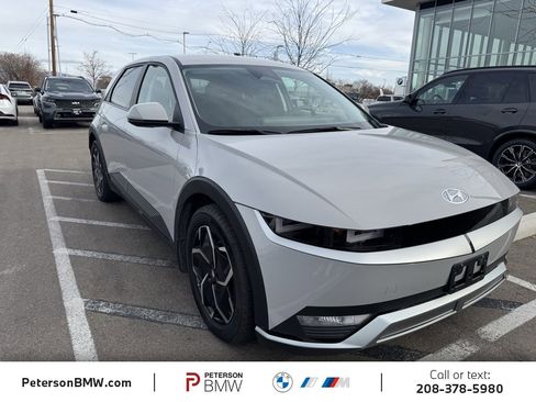 Used 2023 Hyundai Ioniq 5 SE image 4