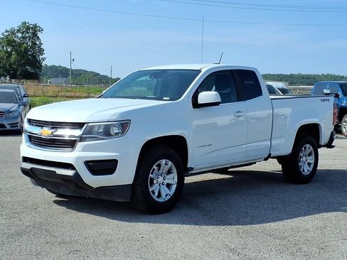 Used 2020 Chevrolet Colorado LT w/ Safety Package AWD/4WD image 3