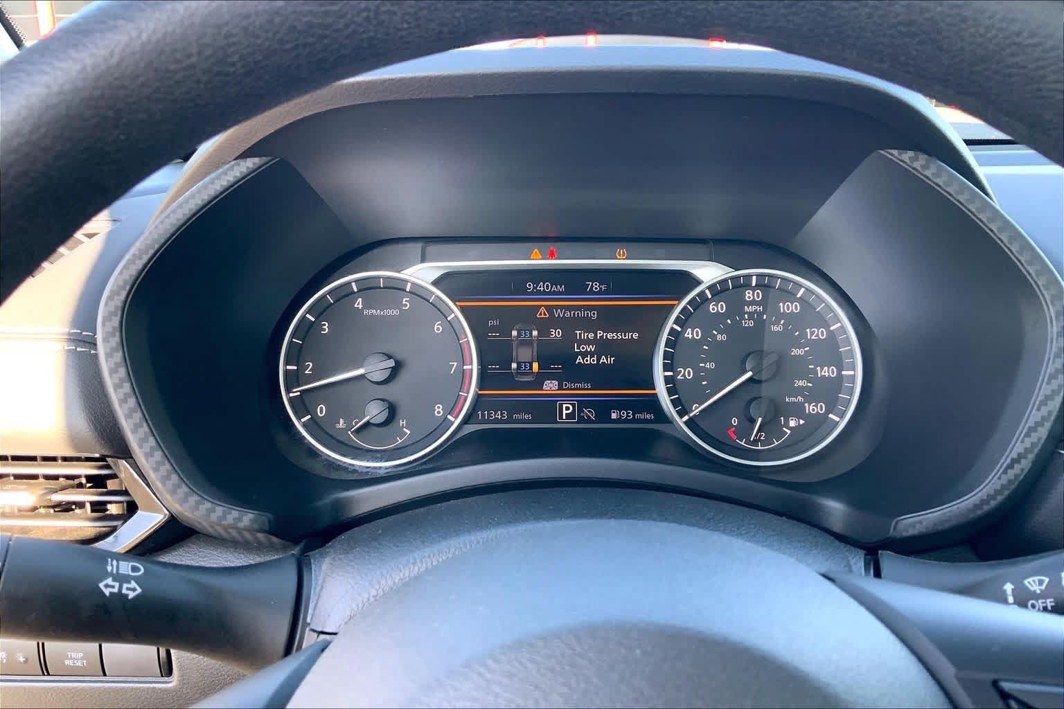 Used 2025 Nissan Sentra SV FWD image 25