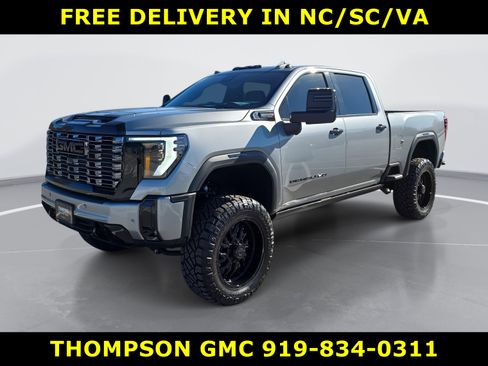 New 2025 GMC Sierra 2500 Denali Ultimate w/ Max Trailering Package image 10