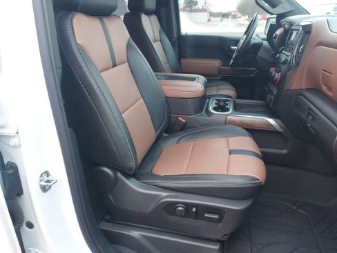 Certified 2021 Chevrolet Silverado 1500 High Country w/ Technology Package image 27