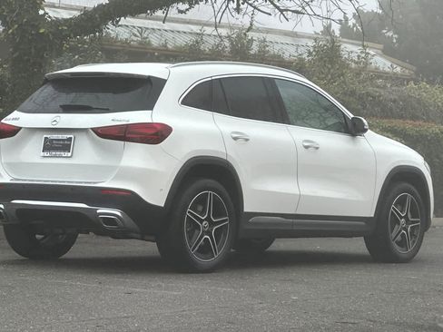 New 2026 Mercedes-Benz GLA 250 GLA 250 image 3
