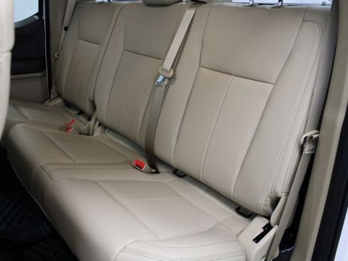 Used 2018 Ford F150 Lariat w/ Equipment Group 501A Mid image 18