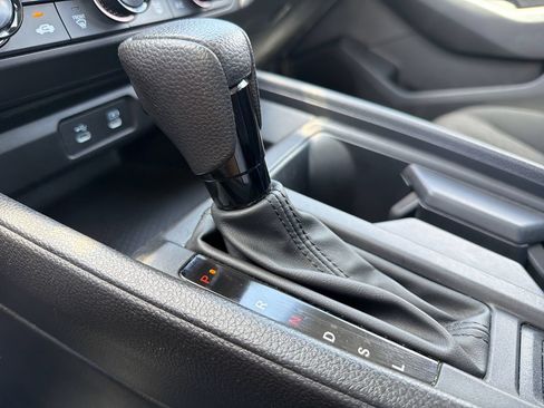 Used 2023 Honda Accord LX image 23