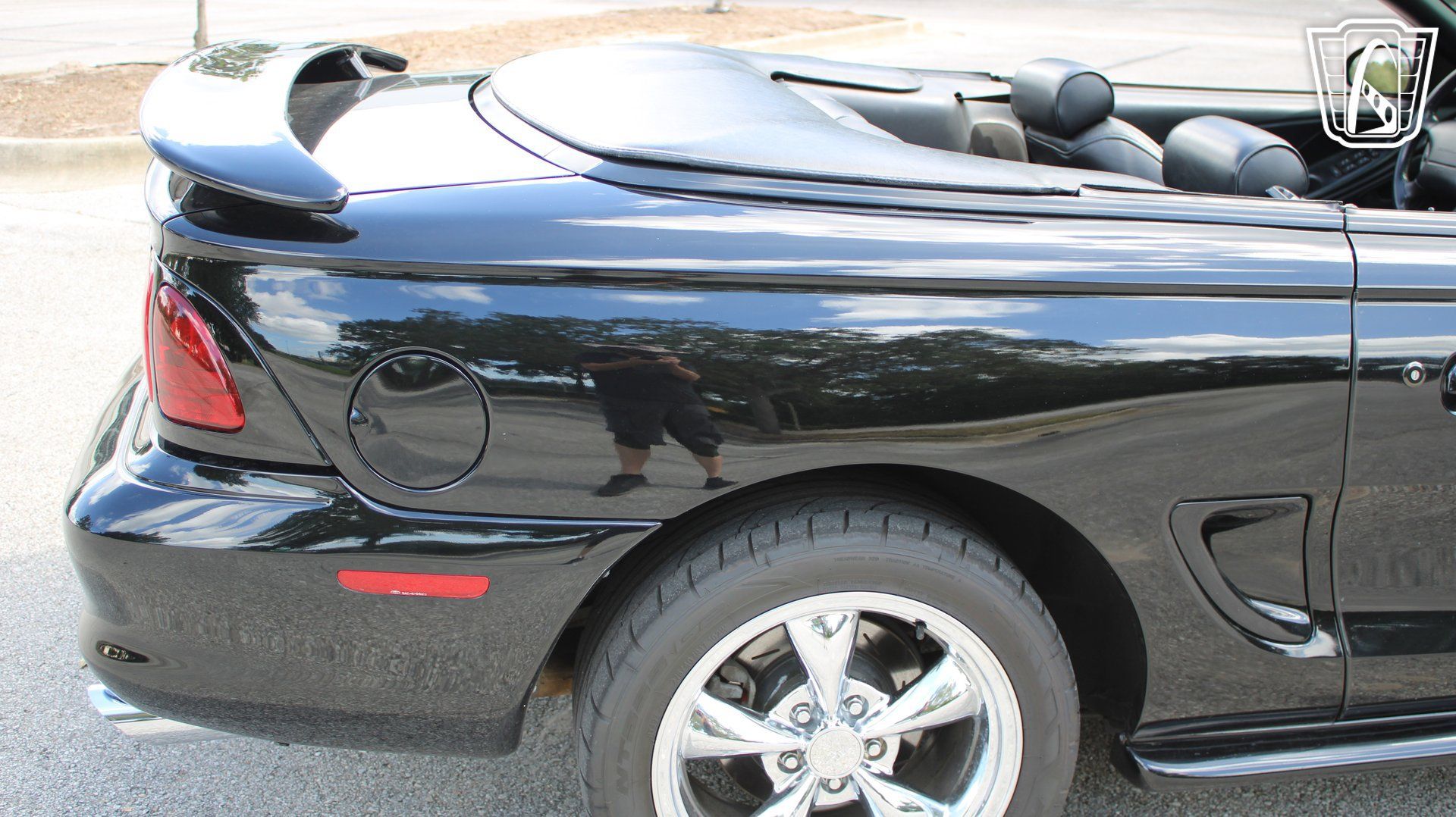 Used 1997 Ford Mustang Cobra RWD image 33