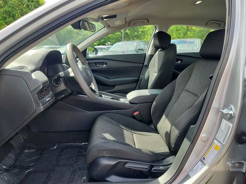 Certified 2024 Honda Accord LX image 13