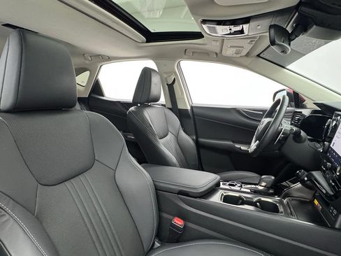 Used 2025 Lexus NX 250 FWD w/ Towing Package (2000 Lbs) image 35