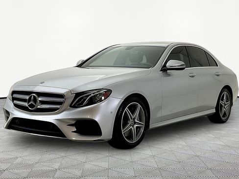 Used 2018 Mercedes-Benz E 300 image 1