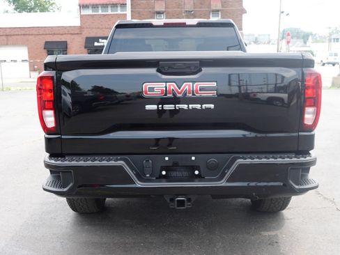 Used 2024 GMC Sierra 1500 Pro w/ Graphite Edition AWD/4WD image 11