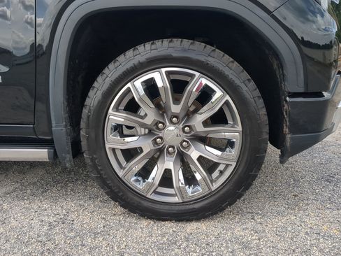 Used 2022 GMC Sierra 1500 Denali w/ Denali Reserve Package AWD/4WD image 9