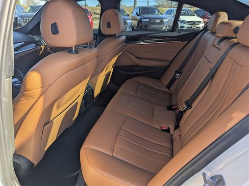 Used 2018 BMW 530i image 13