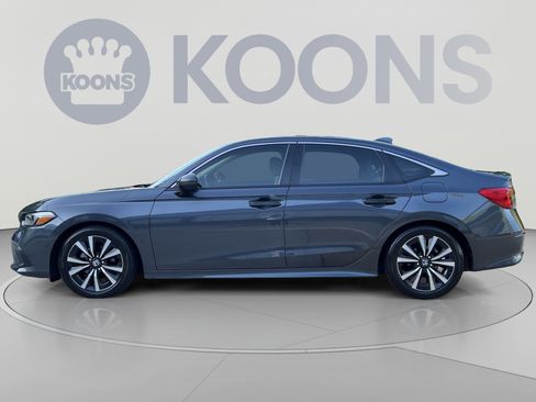 Used 2024 Honda Civic EX image 2