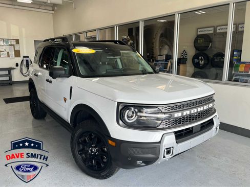 Used 2025 Ford Bronco Sport Badlands w/ Badlands Tech Package AWD/4WD image 1