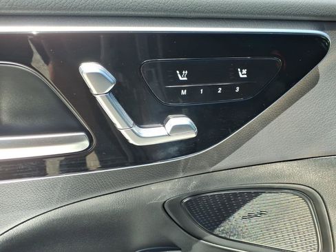 Used 2026 Mercedes-Benz C 300 Sedan image 13