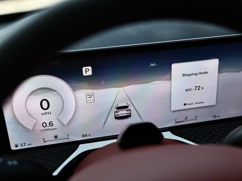 New 2027 Genesis GV80 3.5T e-SC AWD/4WD image 32
