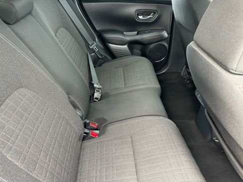 Used 2023 Honda HR-V LX image 15