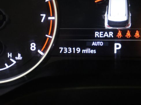 Used 2022 Nissan Rogue S image 37