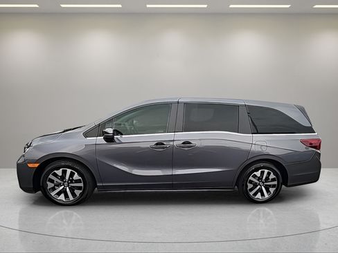 Used 2025 Honda Odyssey EX-L image 7