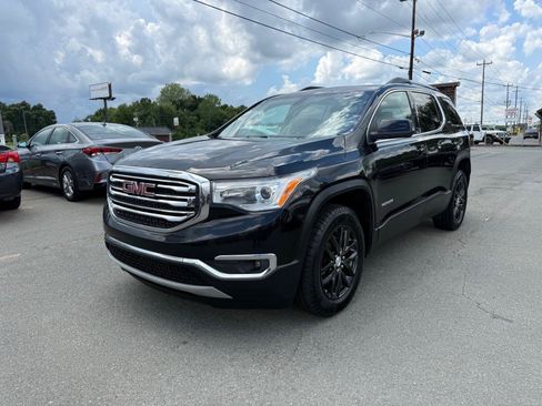 Used 2019 GMC Acadia SLT FWD image 3