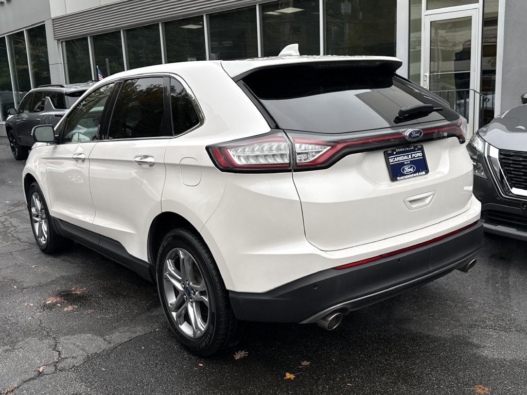 Used 2017 Ford Edge Titanium w/ Equipment Group 301A AWD/4WD image 16