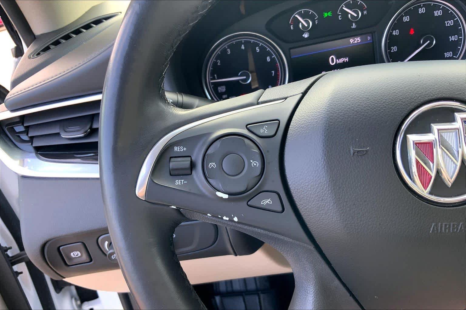 Used 2020 Buick Enclave Essence FWD image 23