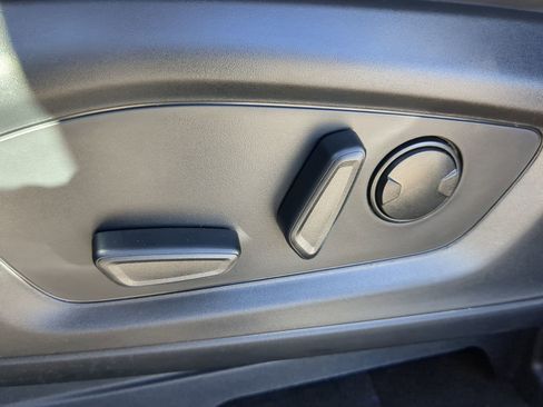 New 2026 Ford Explorer ST-Line w/ ST-Line Street Pack image 54