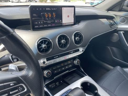 Used 2023 Kia Stinger GT2 RWD image 23