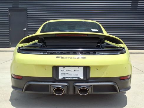 Certified 2025 Porsche 911 Carrera GTS RWD image 4