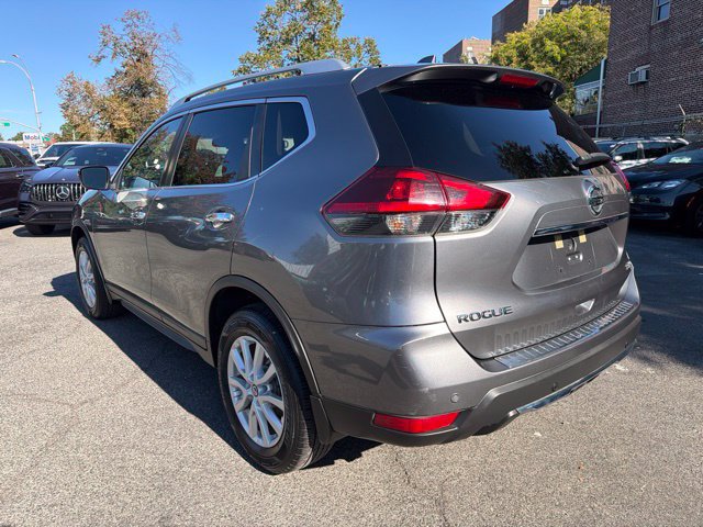 Used 2019 Nissan Rogue SV AWD/4WD image 7