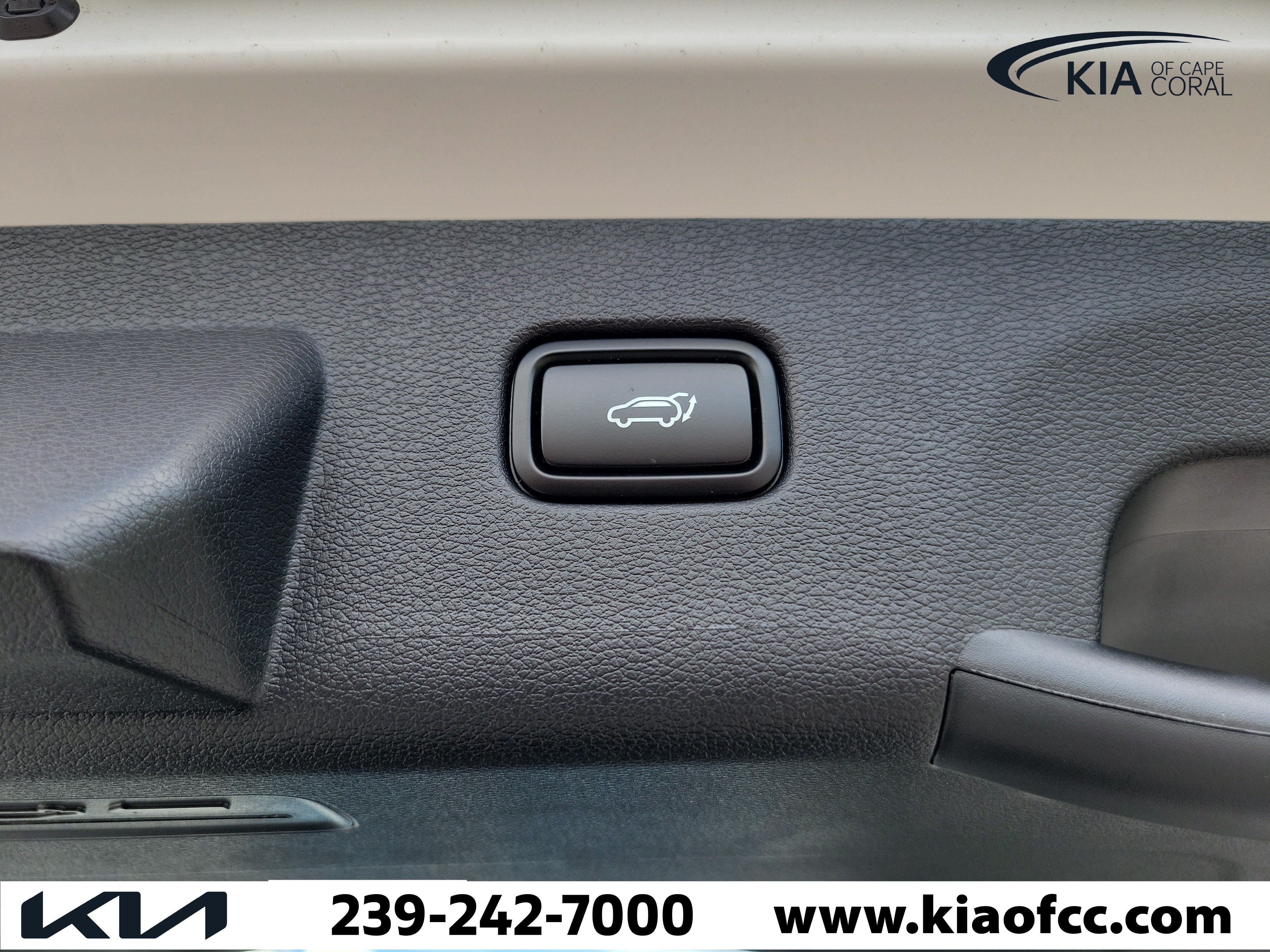 New 2027 Kia Sportage SX FWD image 11