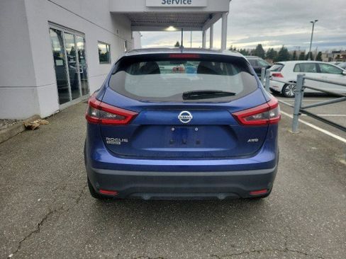 Used 2022 Nissan Rogue Sport S image 5