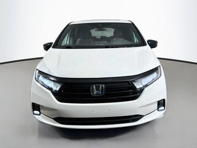Certified 2024 Honda Odyssey Sport image 2