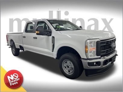 New 2026 Ford F250 XL w/ XL Chrome Package