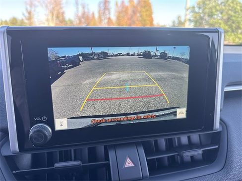 New 2025 Toyota RAV4 SE image 22