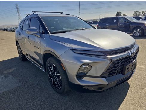 Used 2024 Chevrolet Blazer RS w/ Driver Confidence II Package image 6