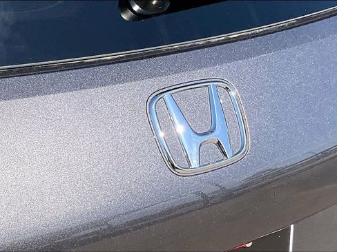 Used 2023 Honda HR-V EX-L image 30