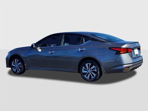 New 2025 Nissan Altima 2.5 S image 3