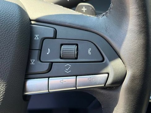 Used 2025 Cadillac XT4 Premium Luxury AWD/4WD image 15
