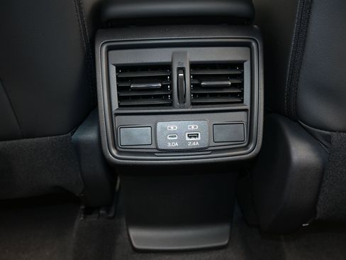 New 2026 Subaru Forester Premium image 30