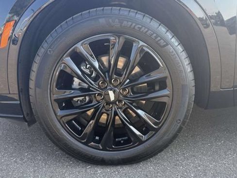Certified 2024 Cadillac XT6 Premium Luxury AWD/4WD image 10