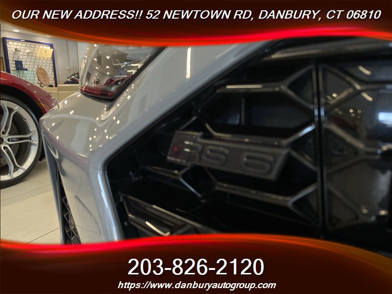 Used 2021 Audi RS 6 AWD/4WD image 8